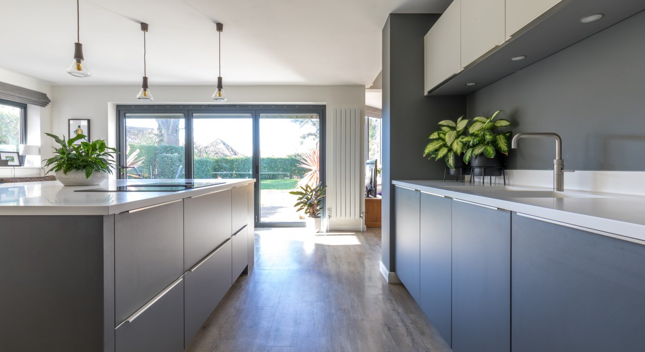 Bi-fold doors in open plan kitchen