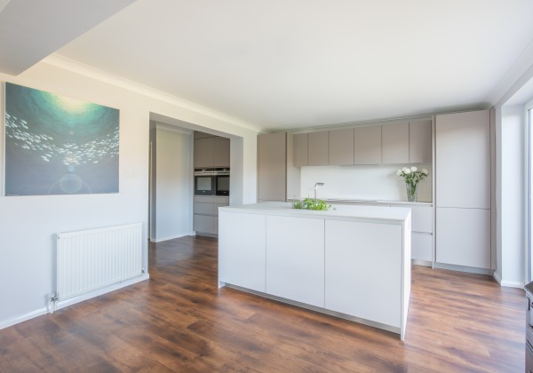 grey and white kitchen