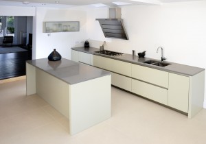 Porcelain kitchen floor tiles