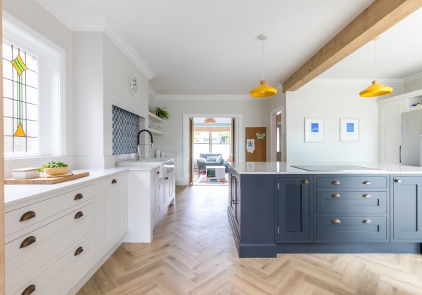 Kitchen Island 