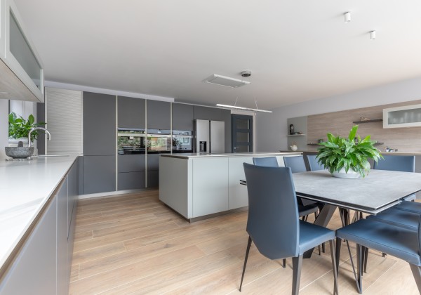 Large two-tone open kitchen