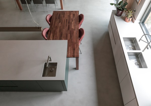 Sussex Oak Barn kitchen illustration 8