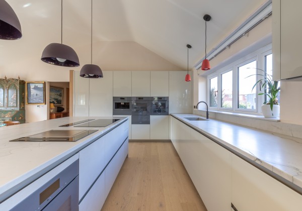 Walnut Quartzite Glass kitchen illustration 4