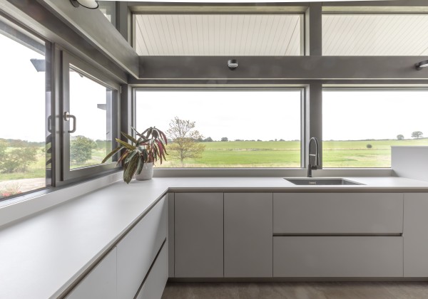 Sussex Huf Haus kitchen illustration 7